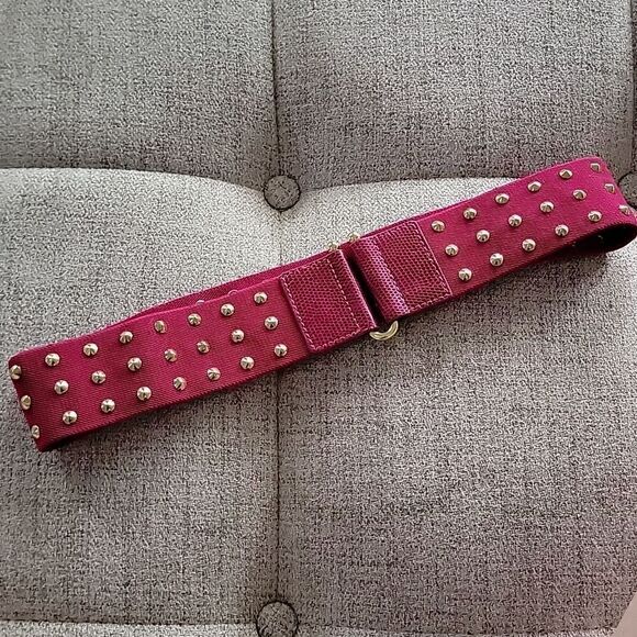 Belt with gold studs - Picture 1 of 4